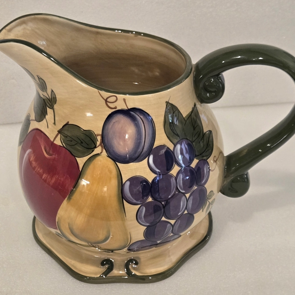 Home Trends 96 Oz Pitcher Granada Apple Pear Grape Plum Fruit Green Trim Mint